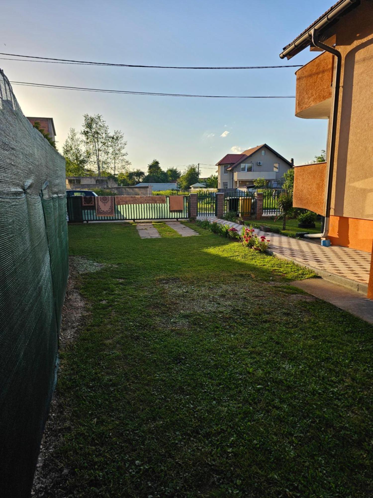 Villa Ilidza فله مع حديقة *